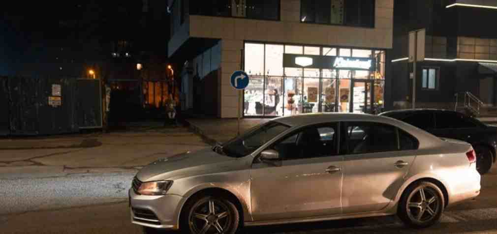 На проспекті Науки у Дніпрі Volkswagen збив жінку на пішохідному переході