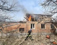 Рятувальники Нікополя ліквідували займання, що виникло внаслідок ворожого обстрілу