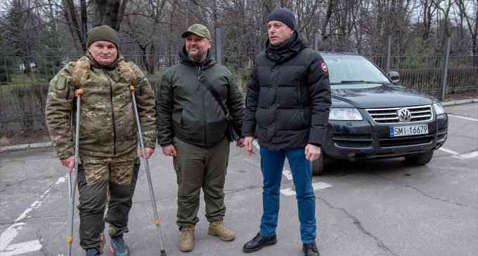 На звернення військових із Камʼянського місто провело капітальний ремонт бойової автівки