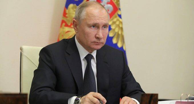 Путін ставить на велику конфронтацію із Заходом – WSJ
