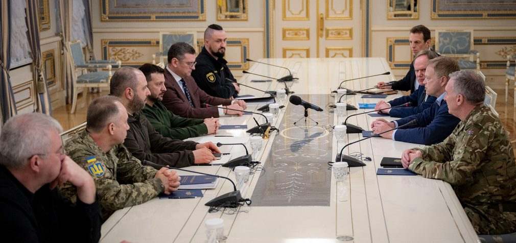 Британія профінансує закупівлю понад 10 тисяч дронів для України