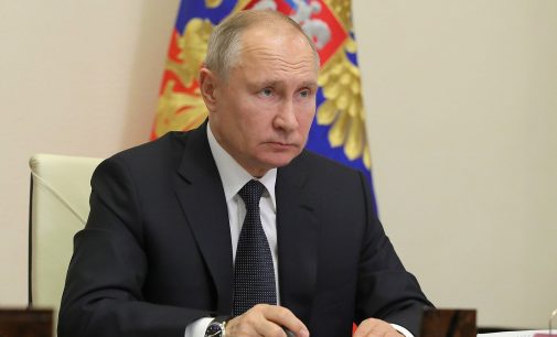 Bloomberg: В оточенні Путіна не вважають, що Україна причетна до теракту у “Крокусі”