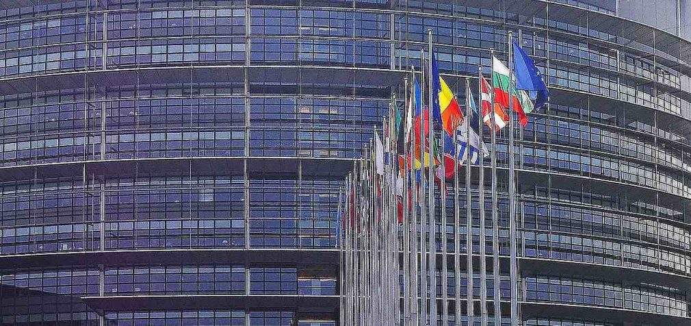 Єврокомісія виділить два транші фіндопомоги Україні на 6 млрд євро