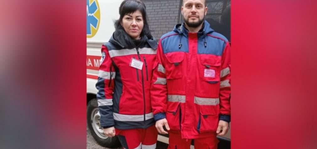 На Дніпропетровщині п’яний чоловік накинувся на свою родину: жінку та трьох дітей госпіталізували до лікарні