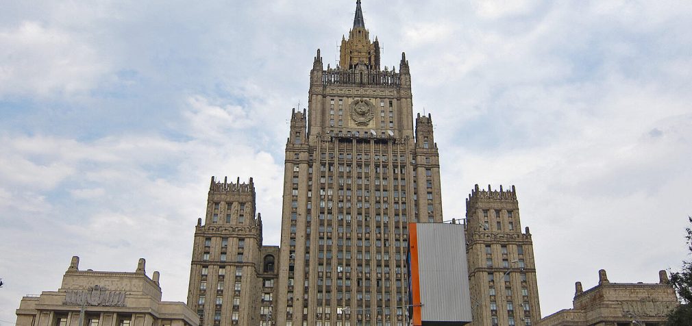 МЗС Росії пригрозило послу США видворенням американських дипломатів