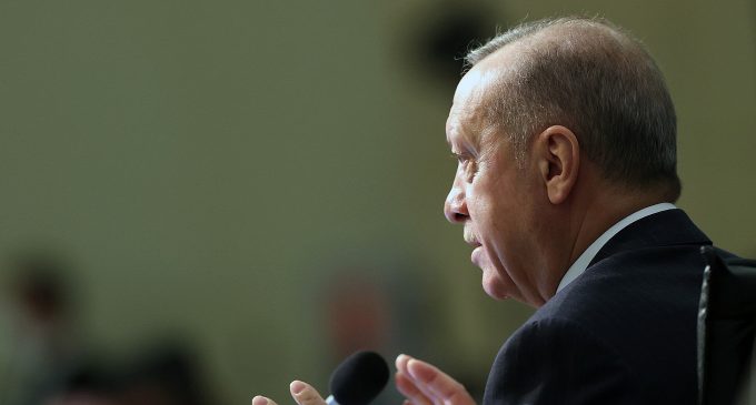 Ердоган готовий провести мирний саміт з Росією: реакція Зеленського