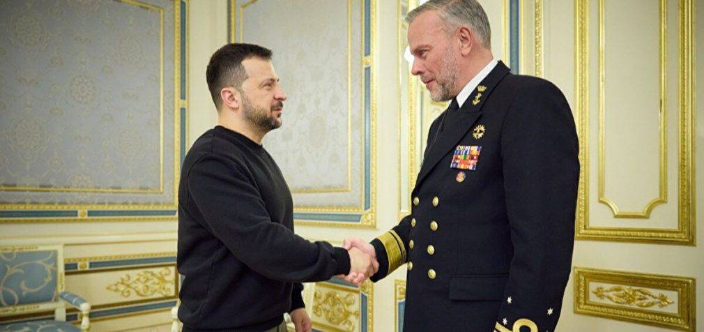 Зеленський зустрівся з головою військового комітету НАТО: що обговорили