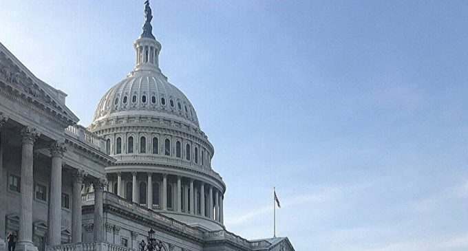 Палата представників США ухвалила бюджет, щоб не допустити шатдаун