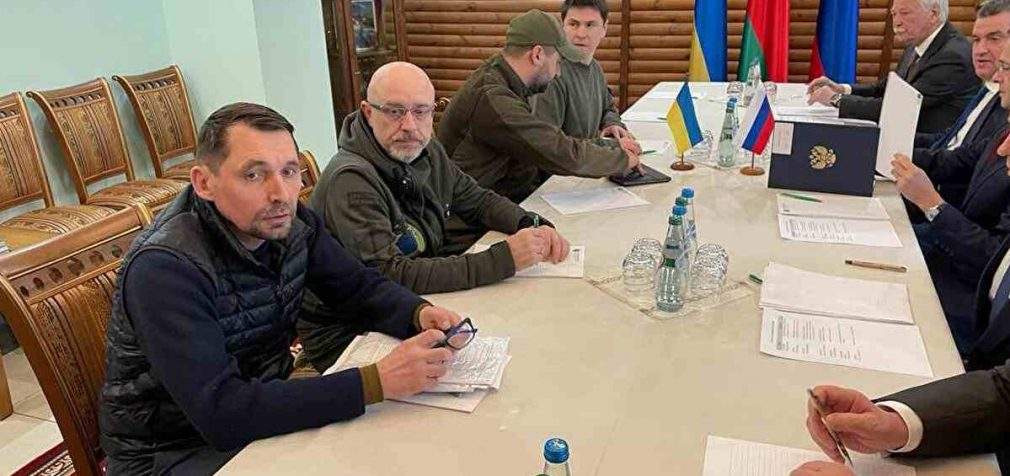 На які поступки РФ готова була піти Україна у 2022 році – WSJ