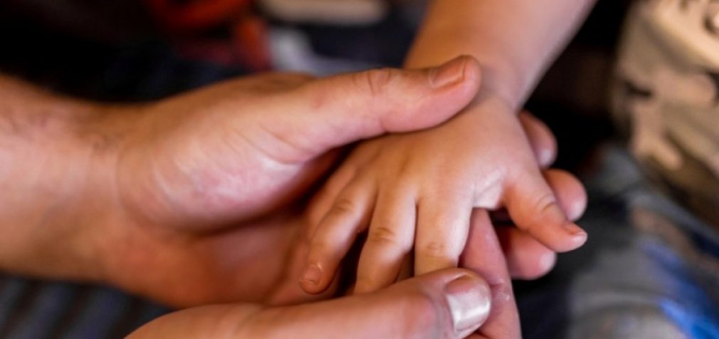 Знайшли свої родини: у Дніпропетровській області від початку року усиновили 15 дітей-сиріт