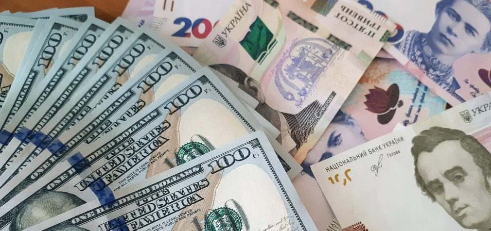 Долар вже 39. Що відбувається