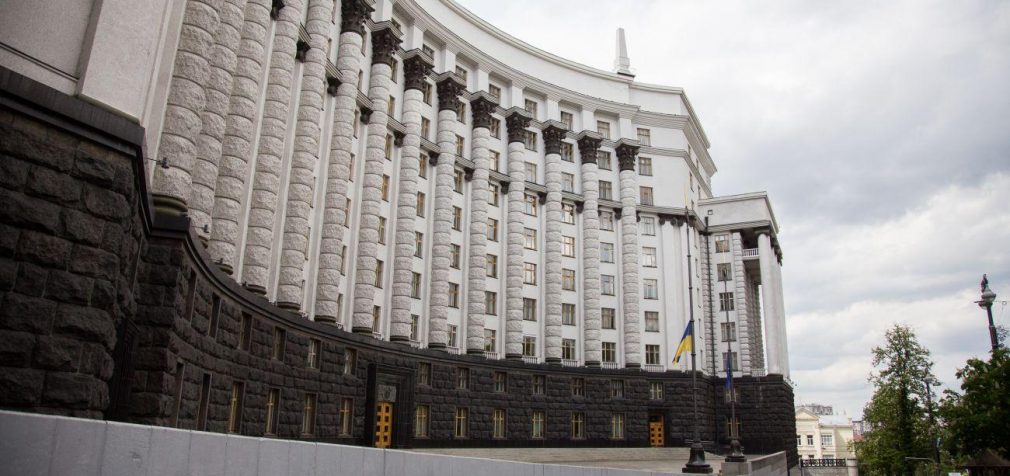 У Зеленського готують відставки в уряді: кого з міністрів можуть звільнити