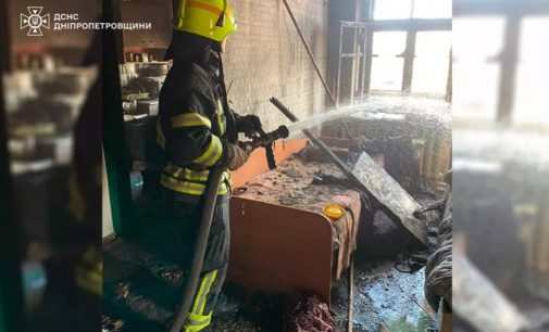Вогнеборці Кривого Рогу ліквідували займання квартири в Покровському районі