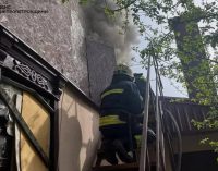 У центральному районі Дніпра спалахнув будинок: подробиці від ДСНС