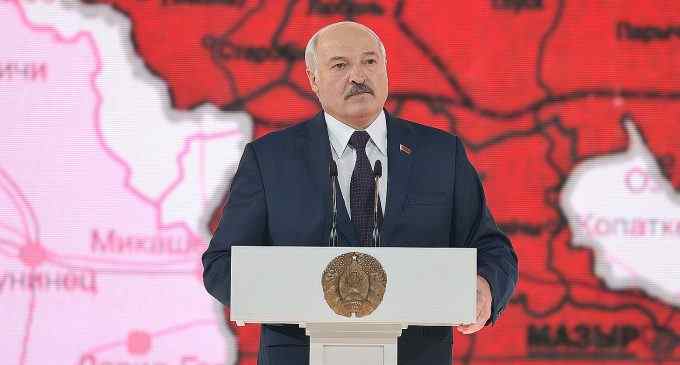 Лукашенко: Білорусь ще ніколи не жила так добре, як зараз