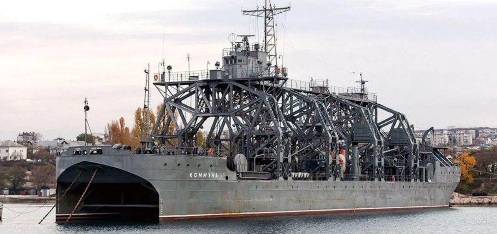 Українські військові “дістали” черговий корабель Росії в Криму, – ВМС