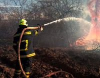 Рятувальники продовжують боротися з пожежами в екосистемах Дніпропетровщини