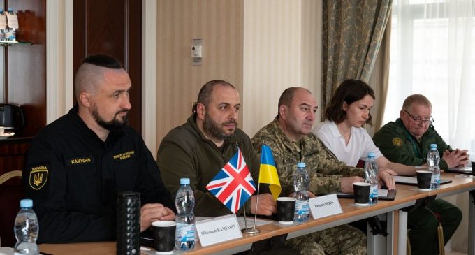Україна та Британія підписали угоду щодо оборонних матеріалів: що передбачає