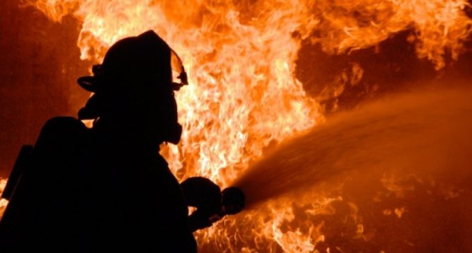 Горіли домашні речі та підлога: у Запоріжжі ліквідували загорання житлового будинку