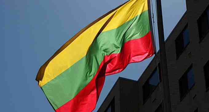 Прем’єр Литви прокоментувала питання повернення в Україну чоловіків призовного віку