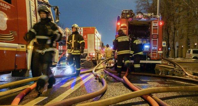 У Джанкої на півночі Криму пролунали вибухи біля аеродрому, виникла пожежа