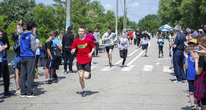 У Кам’янському відбувся легкоатлетичний пробіг