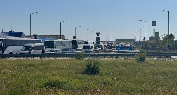 ДПСУ фіксує збільшення черг на українсько-польському кордоні