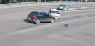 Проїхала на «червоний»: на Запорізькому шосе у Дніпрі зіткнулися ВАЗ та Volkswagen