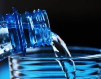Із 1 травня у Нікополі скорочують кількість пунктів видачі артезіанської води: подробиці