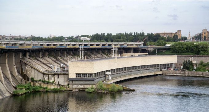 Росіяни обстріляли дві українські ГЕС: що відомо про наслідки