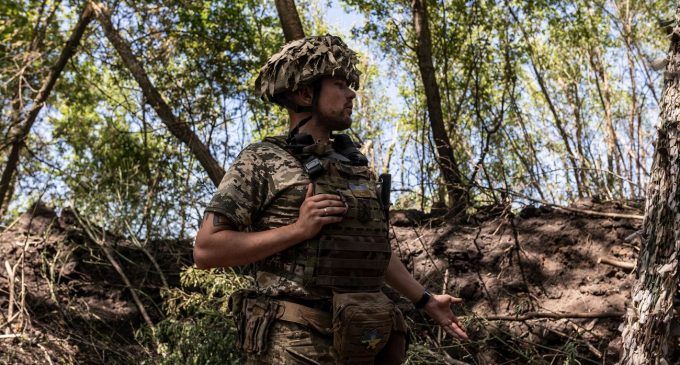 Росіяни штурмують в районі Вовчанська, біля Водяного напружена ситуація, – Генштаб