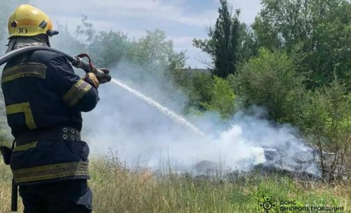 Впродовж доби вогнеборці ліквідували 3 пожежі на відкритих територіях у Запоріжжі та Запорізькому районі