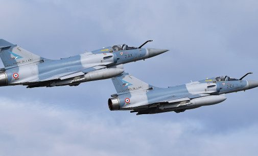 Макрон анонсував передачу Україні винищувачів Mirage-2000