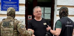 СБУ затримала чиновника Хмельницької міськради за підозрою в роботі на РФ