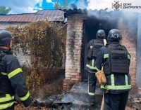 У Нікопольському районі вогнеборці ліквідували пожежі, що виникли внаслідок обстрілу