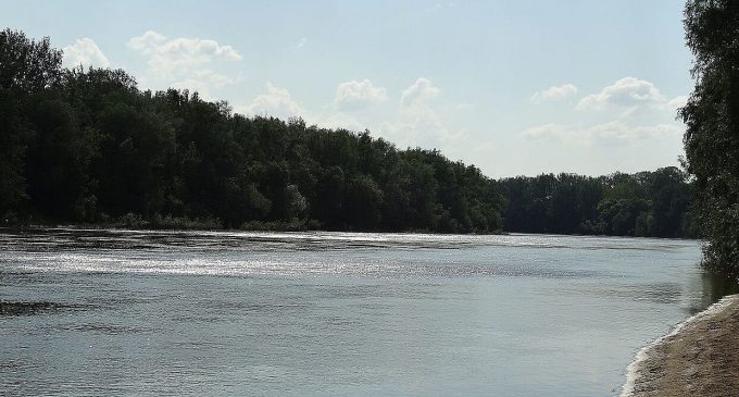 На Закарпатті знайшли тіло чоловіка, який потонув у Тисі