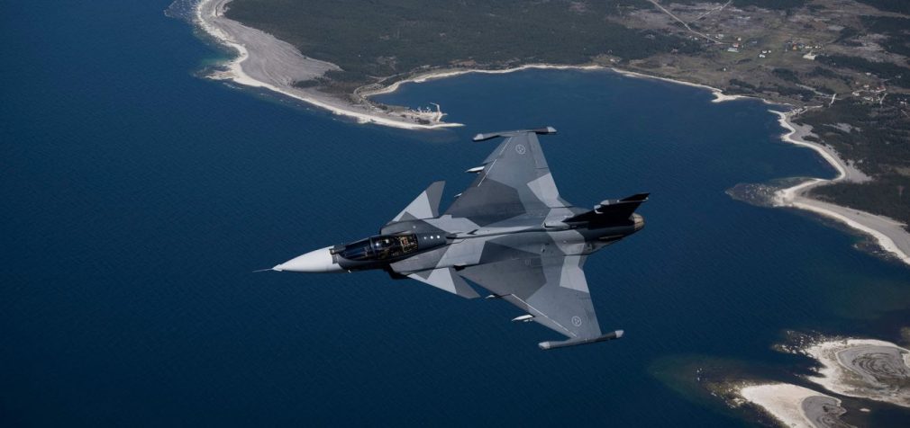 Україна обговорює зі Швецією постачання винищувачів Gripen, – ОП