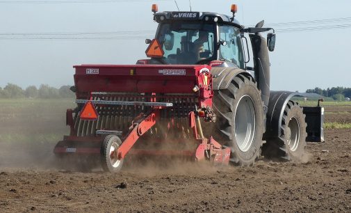 Кабмін виділяє 3,5 млрд грн на гуманітарне розмінування для аграріїв