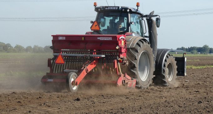 Кабмін виділяє 3,5 млрд грн на гуманітарне розмінування для аграріїв