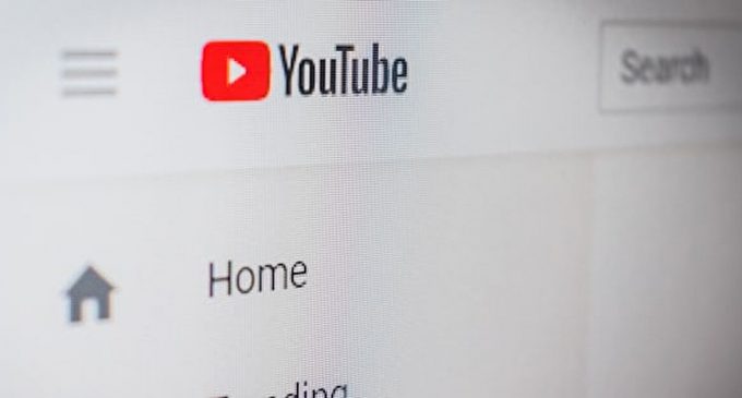 У РФ вночі стався збій у роботі YouTube