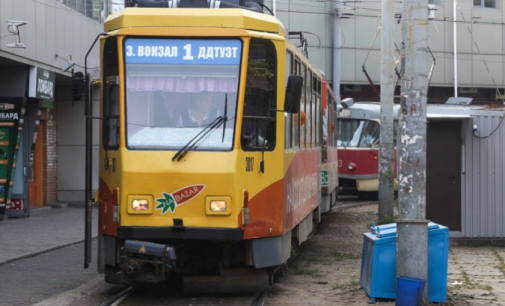 На вихідних громадський транспорт Дніпра курсуватиме зі змінами: подробиці