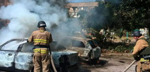 Нікопольський район: внаслідок ворожого обстрілу, спалахнули дві автівки