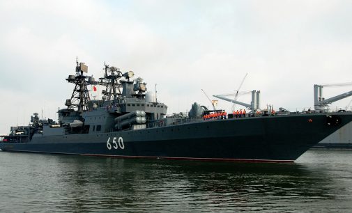 Росія за участю Китаю почала навчання ВМФ у двох океанах та трьох морях