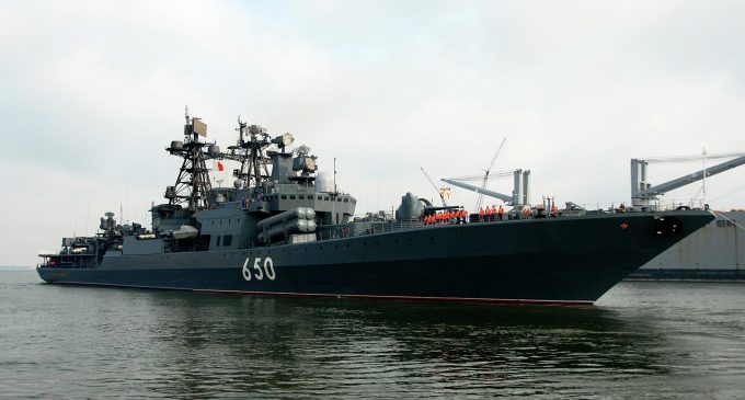 Росія за участю Китаю почала навчання ВМФ у двох океанах та трьох морях