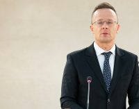 Міністр закордонних справ Угорщини знову полетів до РФ