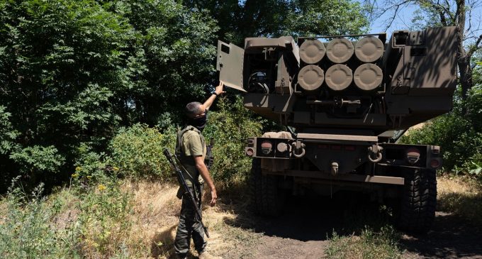 ЗСУ за допомогою HIMARS та дронів зірвали підготовку РФ до штурму на одному з напрямків (відео)