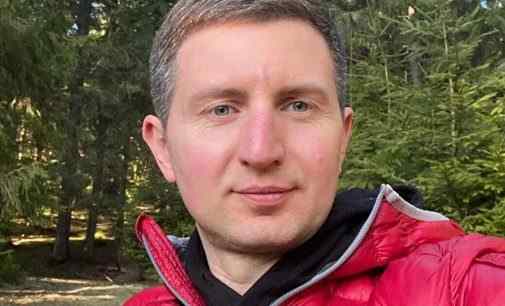 Суд залишив блогера та псевдоактивіста Стахіва під вартою