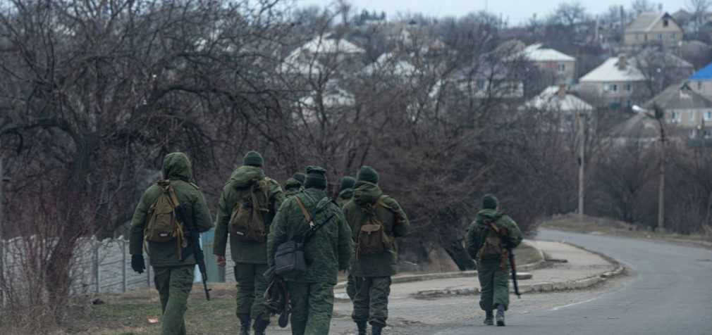 Загарбники продовжують наступ у Торецьку: тривають бої, ситуація змінюється щогодини