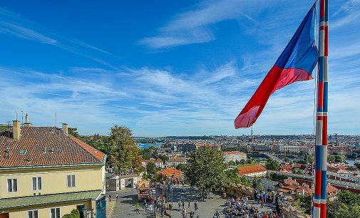 Десятки чеських компаній обходять санкції проти РФ, торгуючи через треті країни – ЗМІ