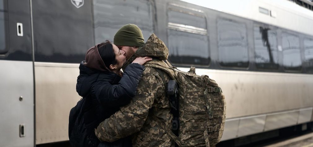 Чи втратять бронь від мобілізації працевлаштовані після 18 травня: відповідь Мінекономіки